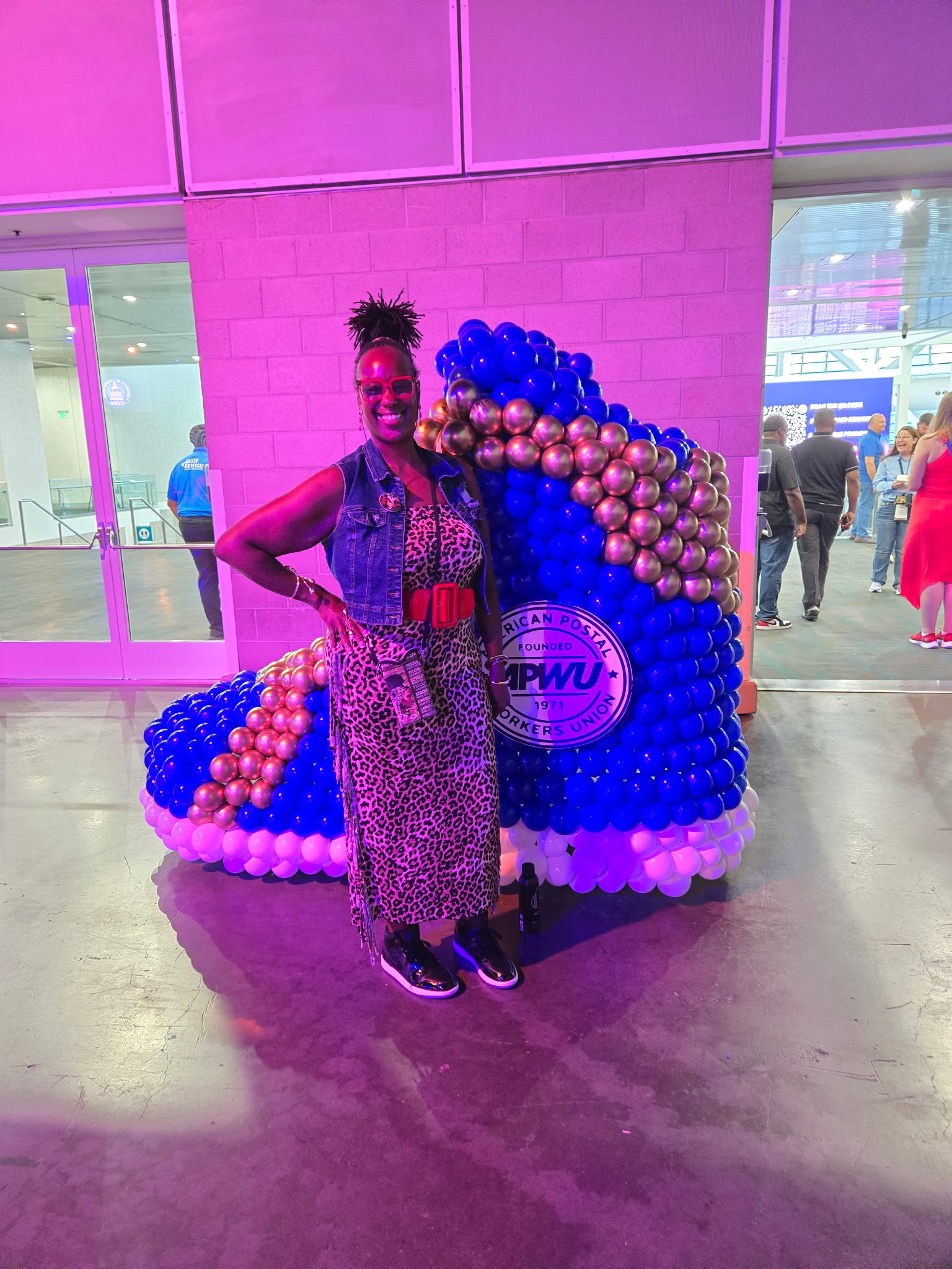 Convention photo 19